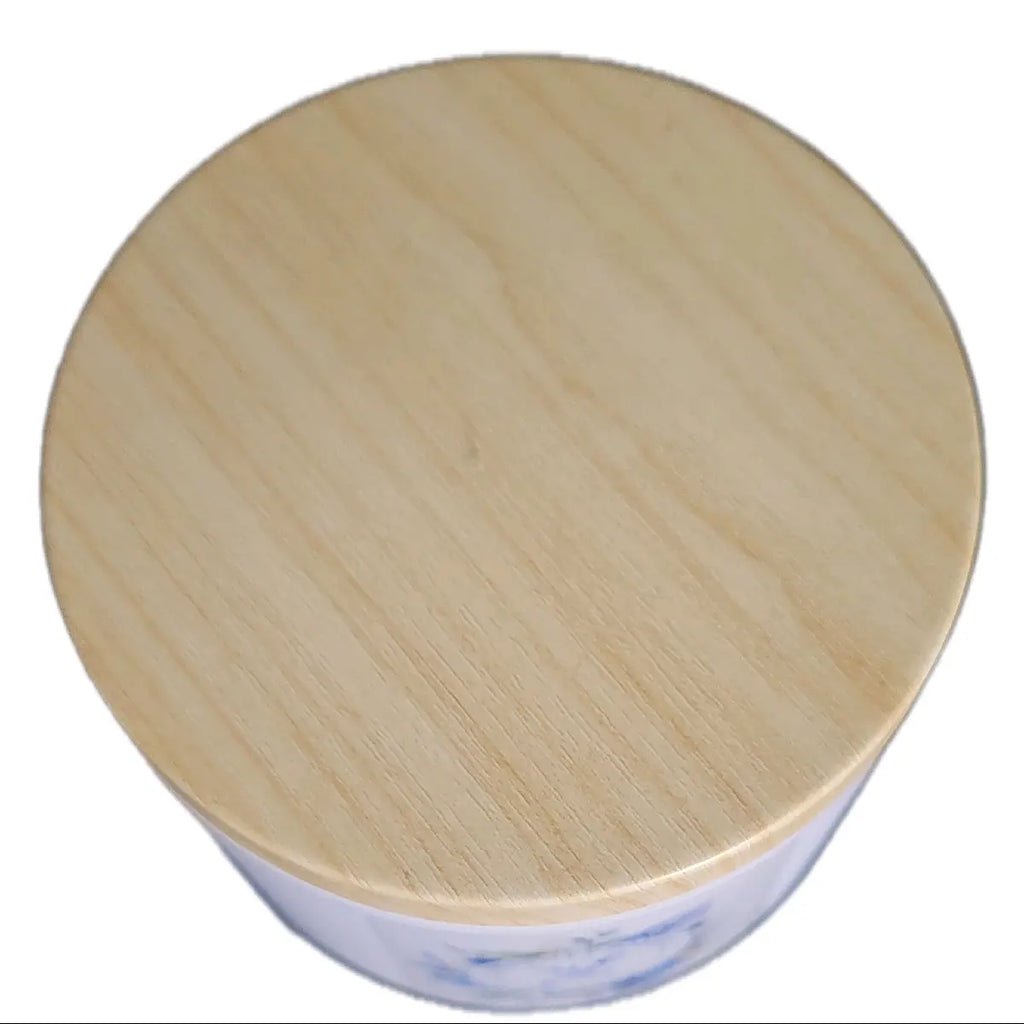 Soy wax fragrance candle | Bogue Banks | clove, cedarwood, oud, cardamom