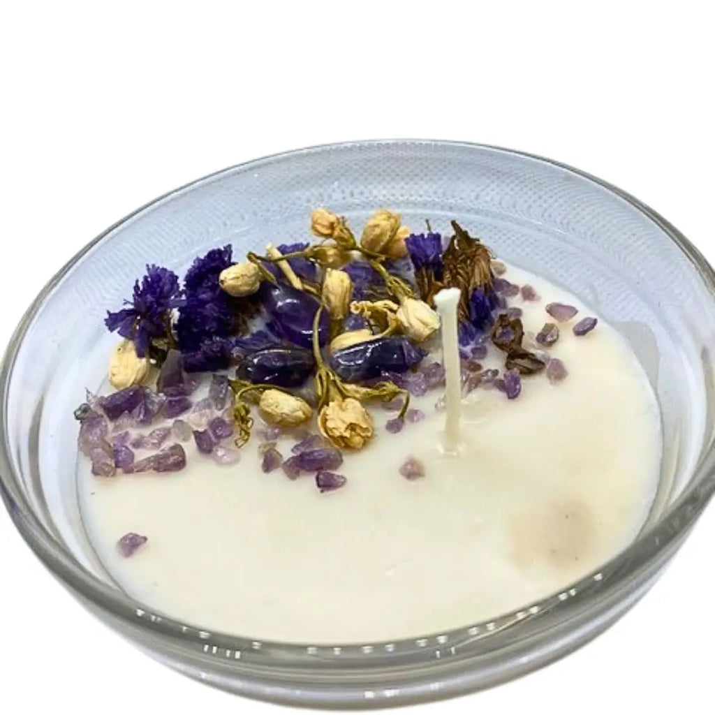Soy wax essential oil candle with crystals | Lavender Woods | 3.5-inch glass dish